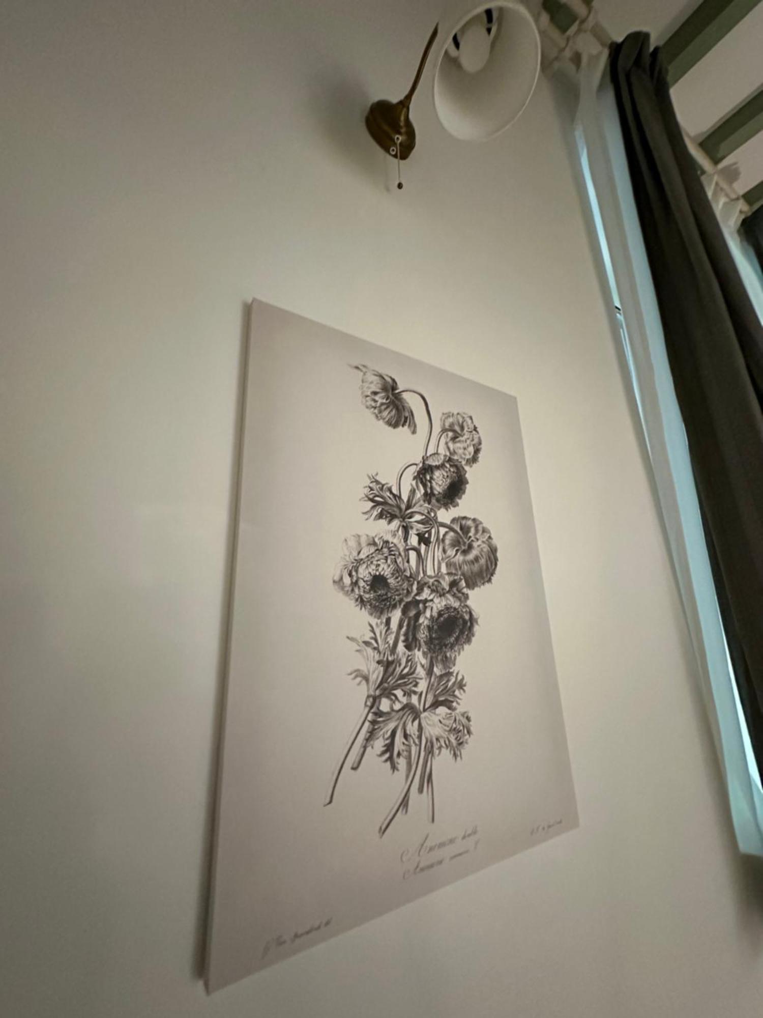 Flowers, A Cozy Suite In Milan Milão Exterior foto